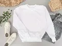 unsplash_7cERndkOyDw_clothes.webp